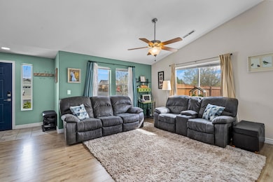 3104 SW Peridot Ave, Redmond, OR 97756 - photo 7