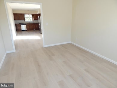 4117 Grape St, Coplay, PA 18037 - photo 3