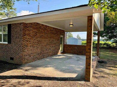 1742 W Highway 378 Hannah, Pamplico, SC 29583 - photo 3