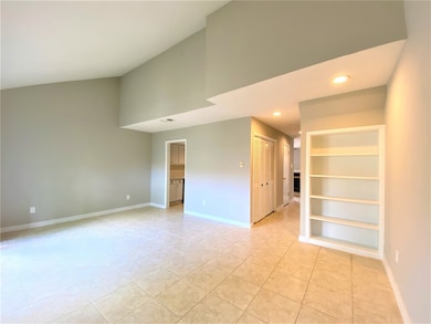1039 Country Place Dr unit 1039, Houston, TX 77079 - photo 3
