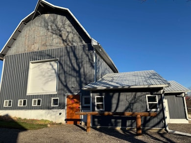 8150 W Plymouth Church Rd, Orfordville, WI 53576 - photo 4