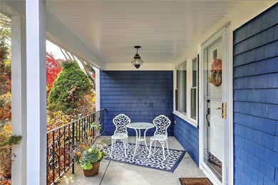 2 Daisy Dr, Riverside, RI 02915 - photo 2