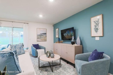 2052-LRG-673cb2a4722d9