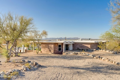 Mid-Century Desert Moderism