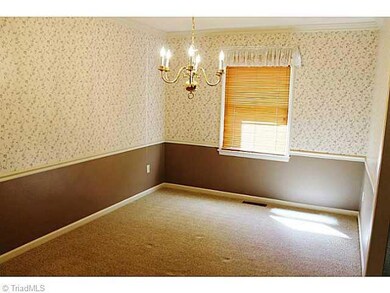 793 Rockcliff Ct, Asheboro, NC 27205 - photo 7