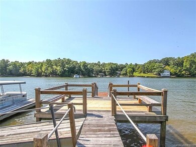 Dock