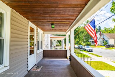 118 Sanders Ave, Schenectady, NY 12302 - photo 3