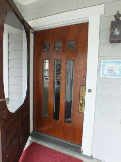 Welcome to 330 Molino Ave