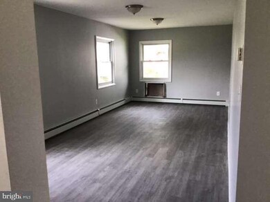 25 Petunia Ln, Willingboro, NJ 08046 - photo 4