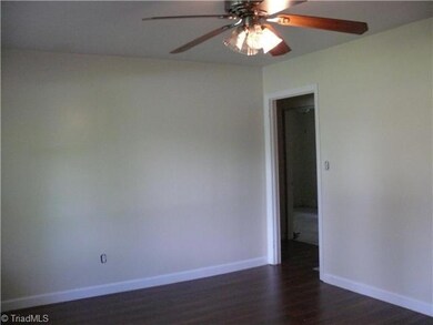 3035 Sharron Dr, Asheboro, NC 27205 - photo 4