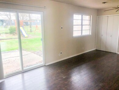 33 Somerset Terrace, Bedford, TX 76022 - photo 6