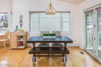 Dining Room_DMD_7818-SMALL