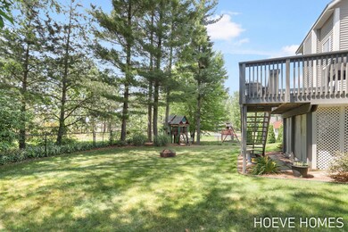 6-web-or-mls-9075-stillwater-dr
