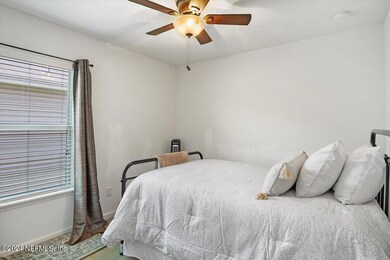 11878 Alexandra Dr, Jacksonville, FL 32218 - photo 4