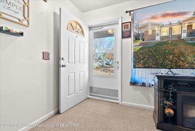 1600 Lockbridge Dr, Lansing, MI 48911 - photo 6