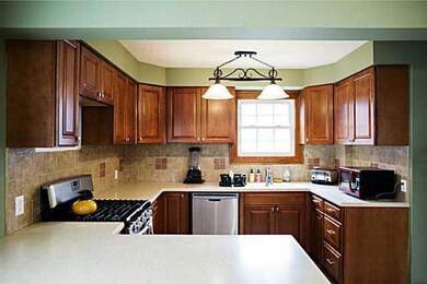 2322 46th St, Des Moines, IA 50310 - photo 7