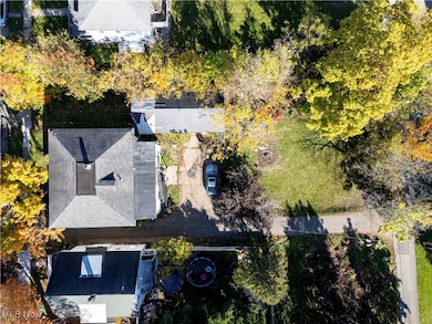 217 S Franklin Ave, Mansfield, OH 44902 - photo 3