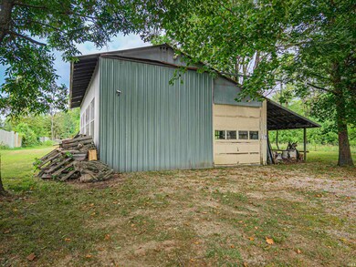 3900 N Saint Joseph Ave, Evansville, IN 47720 - photo 4