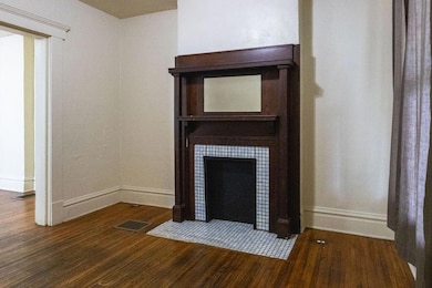 2206 - Living Room