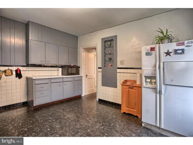 529 March St, Reading, PA 19607 - photo 6