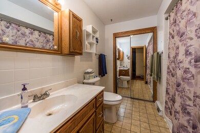 2031 N Jackson St, Waukegan, IL 60087 - photo 2