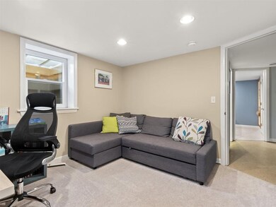 28 Franklin St, Winooski, VT 05404 - photo 5