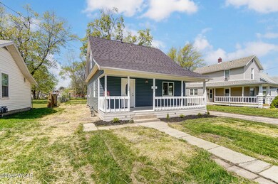 1127 N Elizabeth (4)