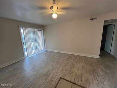 2885 Winkler Ave unit 617, Fort Myers, FL 33916 - photo 3