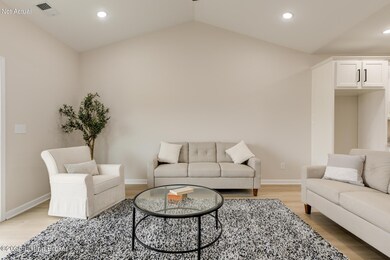 10919 Brookley Dr, Louisville, KY 40229 - photo 7