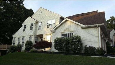 628 Pepperbush Ct, Wilmington, DE 19808 - photo 2