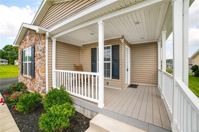 43 Cormorant Dr, Bechtelsville, PA 19505 - photo 4