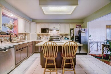 20 Cardinal Ln, Shawnee, OK 74804 - photo 6