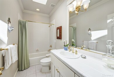 9227 Olympic View Dr, Edmonds, WA 98020 - photo 3