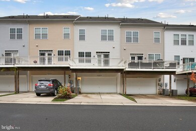 5027 Potomac Highlands Cir, Triangle, VA 22172 - photo 3