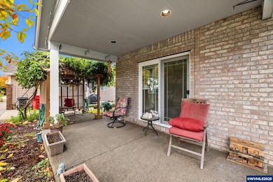 1409 Crestview Dr, Silverton, OR 97381 - photo 4