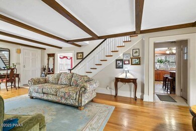 110 W High St, Milford, PA 18337 - photo 5