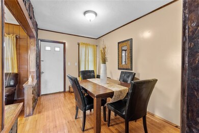 36 Cedar St, Cranston, RI 02910 - photo 7