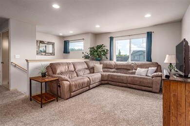 811 E Silver Pine Rd, Colbert, WA 99005 - photo 2