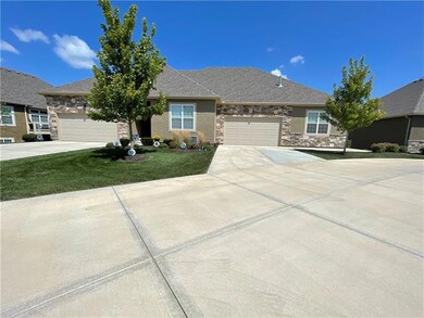 16268 W 168th Place, Olathe, KS 66062 - photo 5