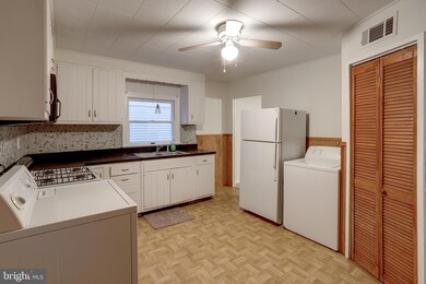 70 Watson Blvd, Clementon, NJ 08021 - photo 5