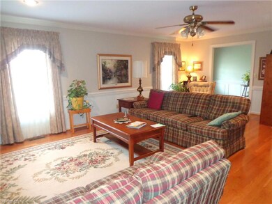 2442 Linnie Ct, Asheboro, NC 27205 - photo 6