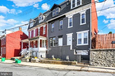 631 Cleveland Ave, York, PA 17401 - photo 5