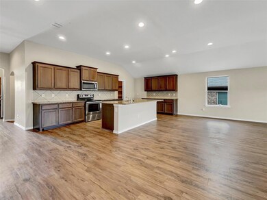 928 Deer Valley Dr, Weatherford, TX 76087 - photo 7