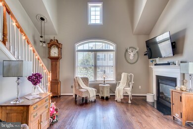 11191 Wortham Crest Cir, Manassas, VA 20109 - photo 6