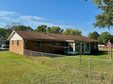 1657 Scenic Dr, Dayton, OH 45414 - photo 7