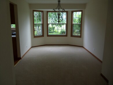 3253 Gresham Ln E, Aurora, IL 60504 - photo 7