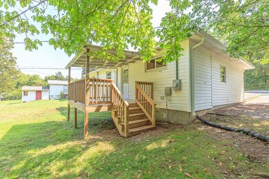 512 Rogers Ln, Tunnel Hill, GA 30755 - photo 7