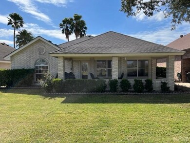 306 Rebecca Dr, Alamo, TX 78516 - photo 2