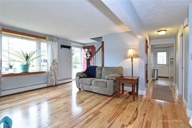 61 Greenpost Ln, Warwick, RI 02889 - photo 7