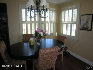 35 Frankford Ave, Tamaqua, PA 18252 - photo 6